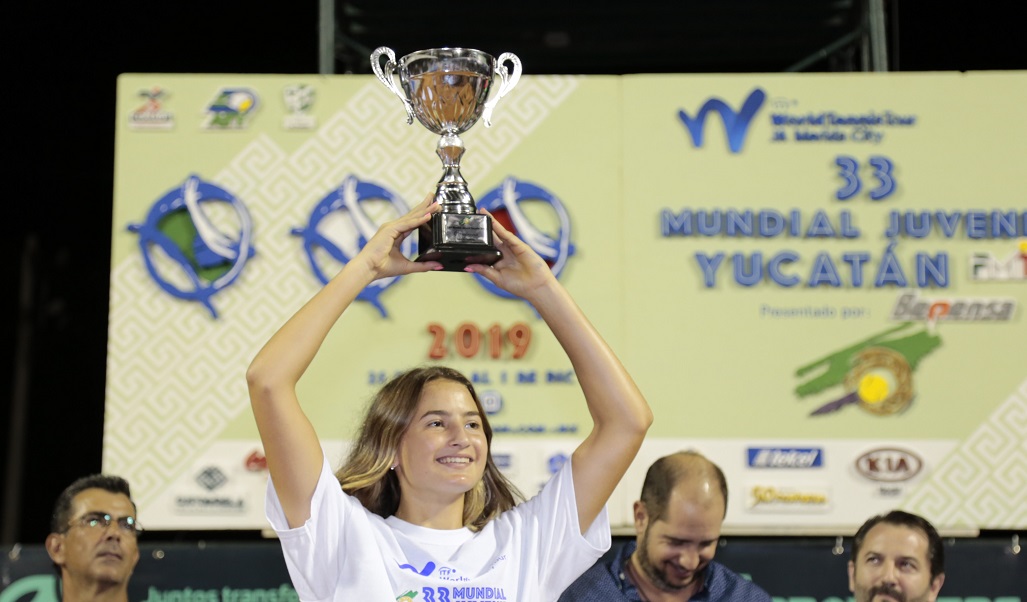 Vicky Jiménez es proclama campiona del Mundial juvenil de Yucatan