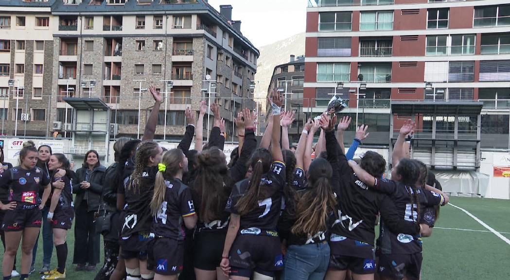 El VPC femení, campió de la Primera Catalana (15-10)