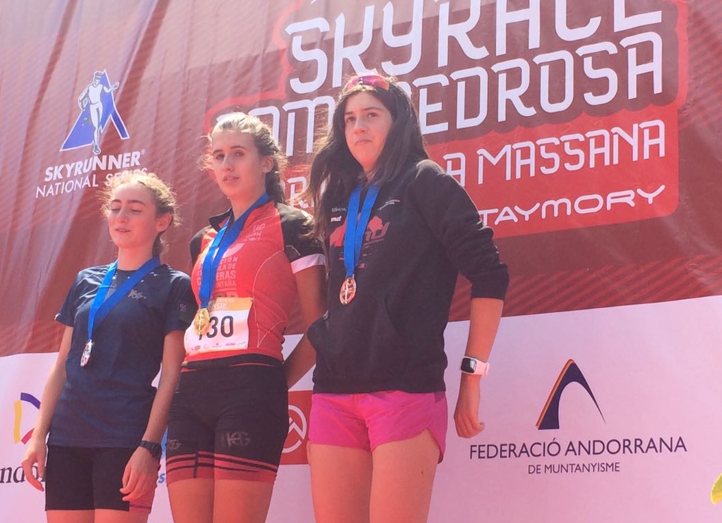 Andrea Sinfreu puja al podi al quilòmetre vertical del Mundial d'Skyrunning