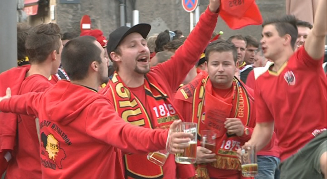 Més d'un miler de seguidors belgues es fan notar pels carrers