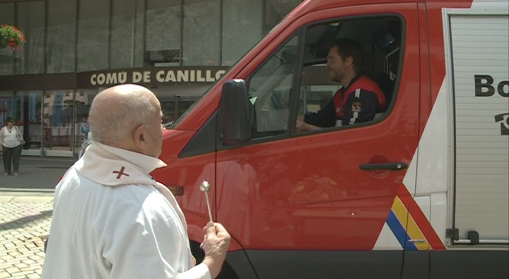 Canillo celebra la tradicional benedicció de vehicles per Sant Cristòfol