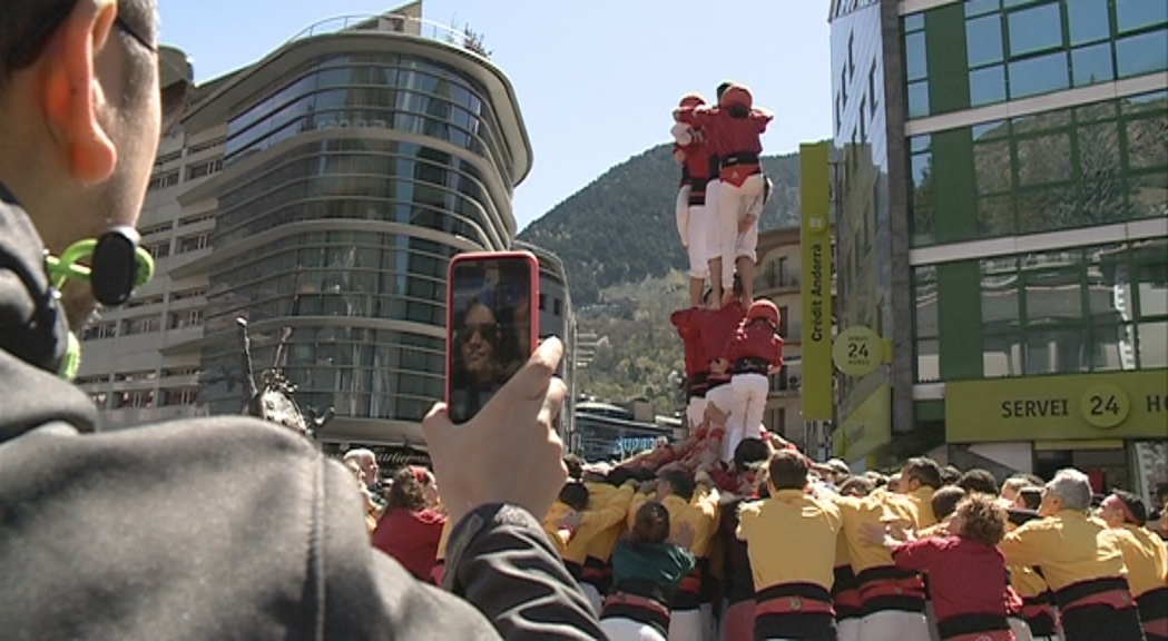 Celebracions pel primer aniversari del bateig de colla dels Castellers d'Andorra