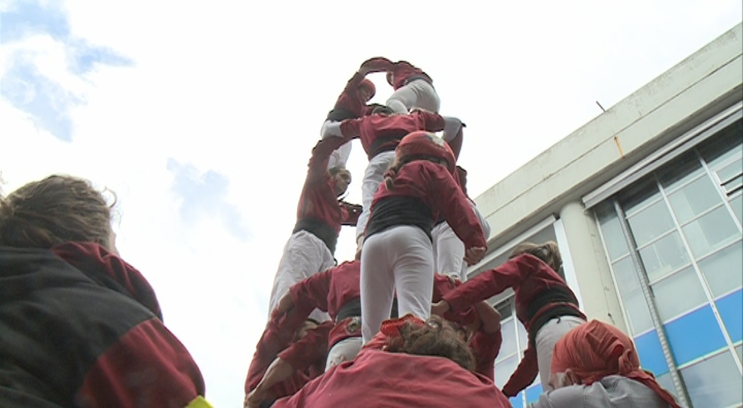 Els Castellers celebraran tres anys amb un castell a cada parròquia i el repte de consolidar la colla