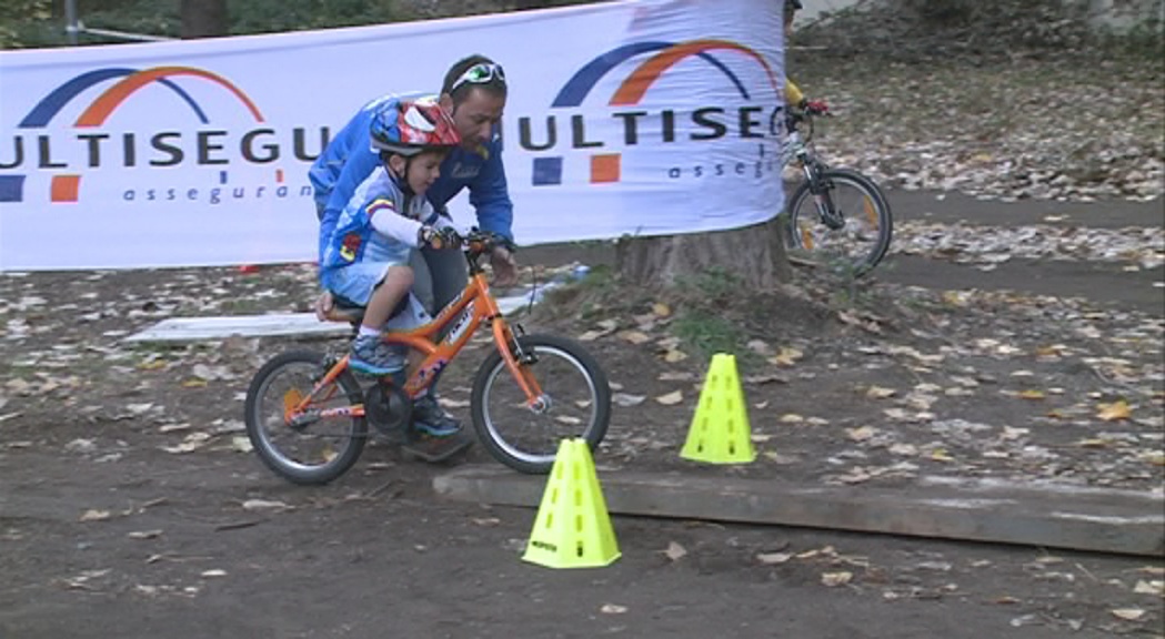 Una quarantena d'infants, a la final del Campionat de Ciclisme