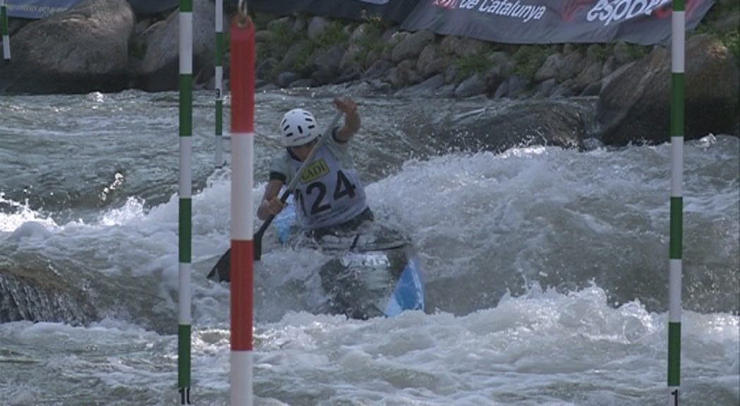 Bon inici de les palistes andorranes a la Copa del Món de Canoe Eslàlom a la Seu