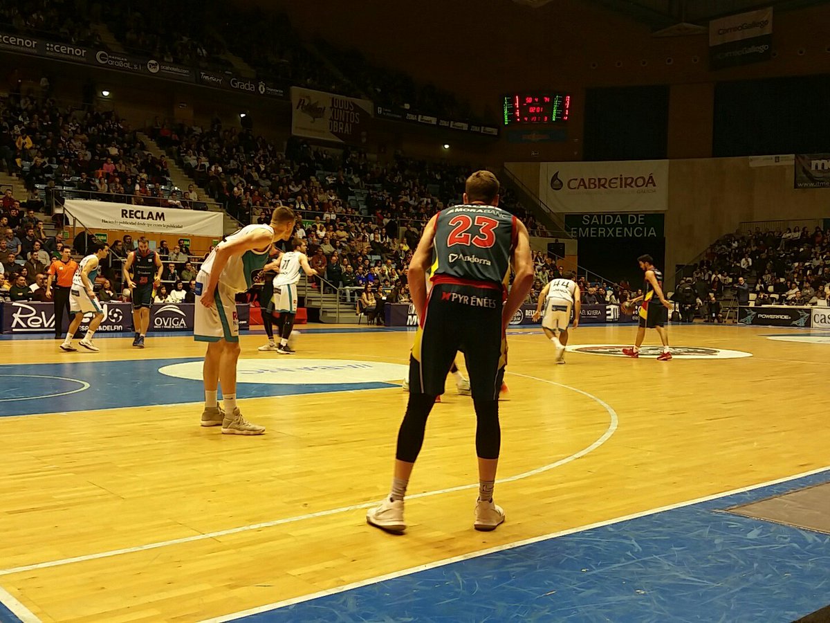 El MoraBanc Andorra ho broda a Santiago (65-77)