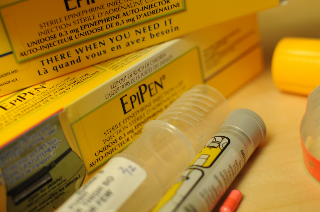 Salut alerta de la retirada de lots del medicament Epipen