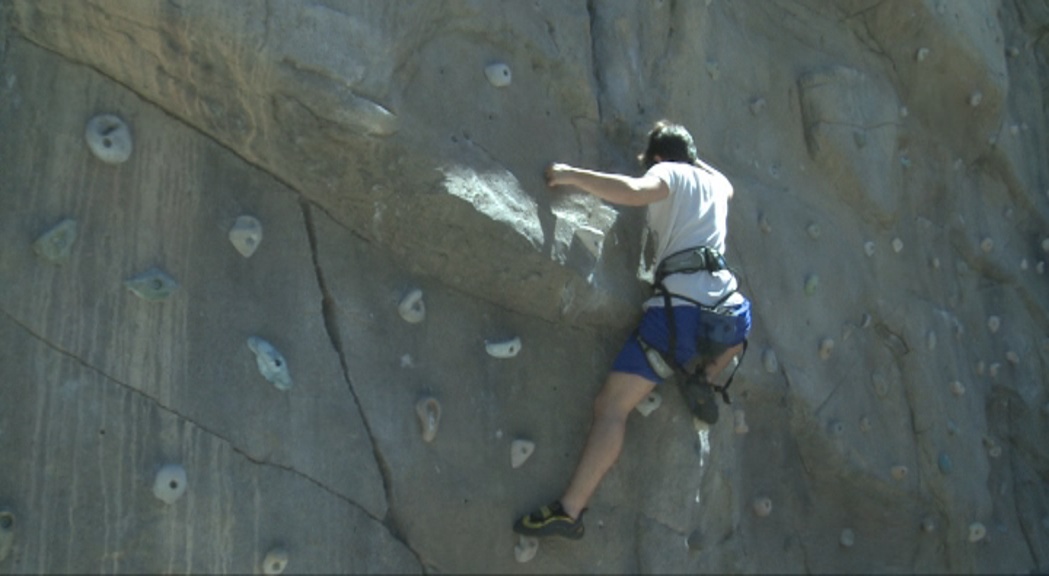 Ordino equipa 13 vies d'escalada esportiva a la zona d'Encodina