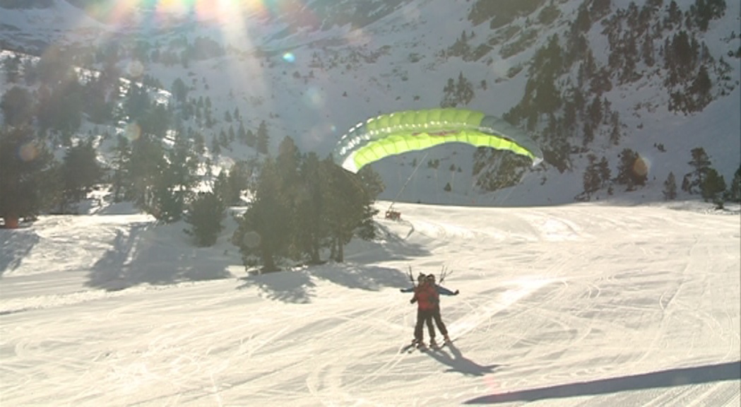 Periodistes estrangers visiten Vallnord per conèixer-ne les activitats