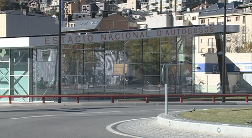 Es torna a ajornar la posada en marxa de l'estació nacional d'autobusos