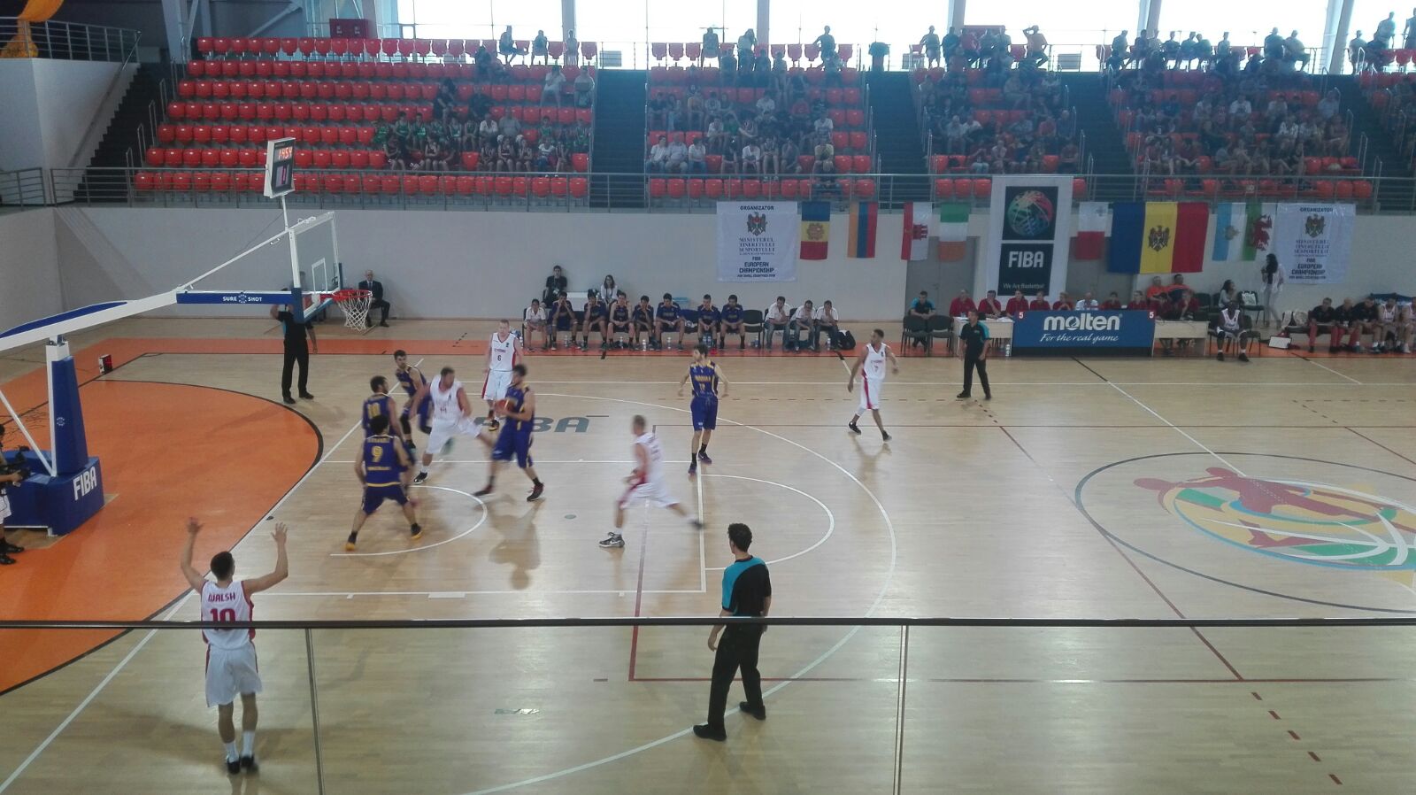 Guanyen les seleccions de bàsquet en els primers partits de l'Europeu dels Petits Estats