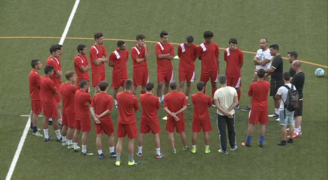 Primer entrenament de Castellsagué al capdavant de l'FC Andorra