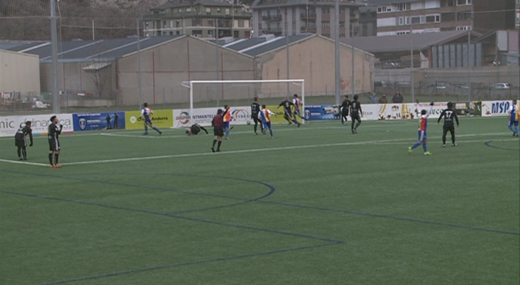 El Futbol Club Andorra perd contra la Rapitenca i trenca la bona ratxa