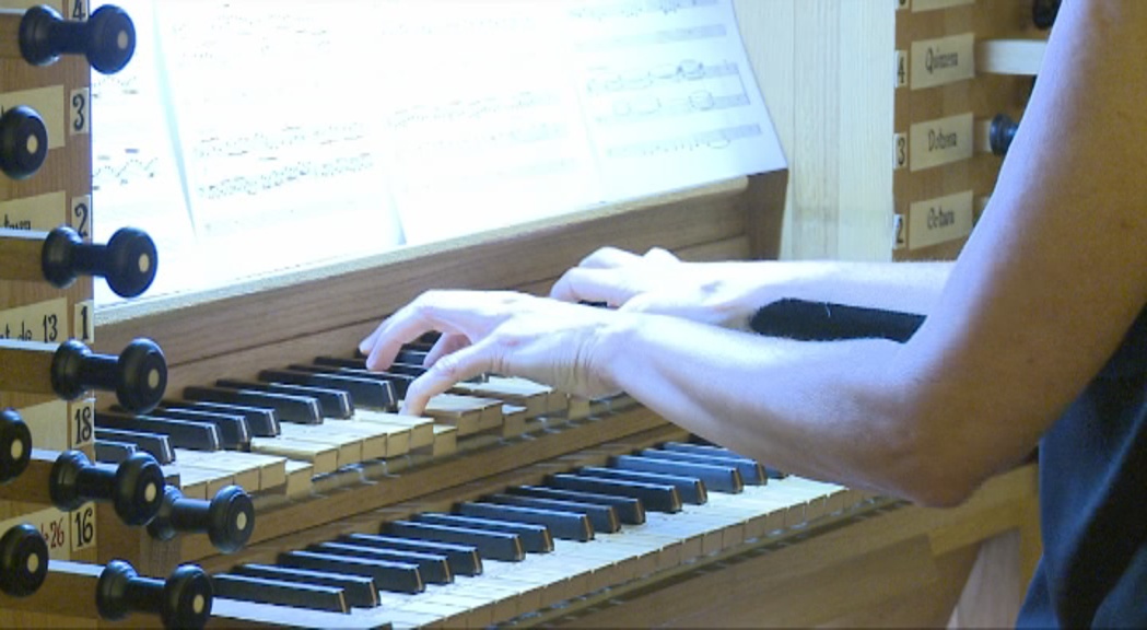 Música d'orgue per a la pel·lícula muda ""The Temptress"