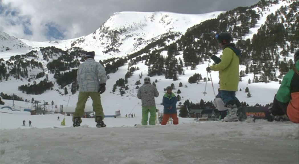 Grandvalira manté en 1.500 treballadors el personal necessari per a la temporada d'hivern