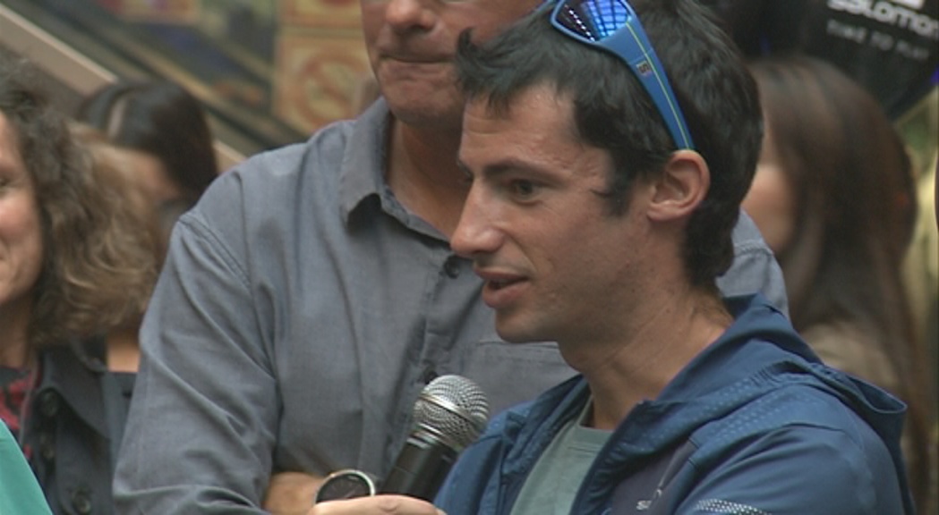 Kilian Jornet es deixa veure per Andorra en un acte publicitari