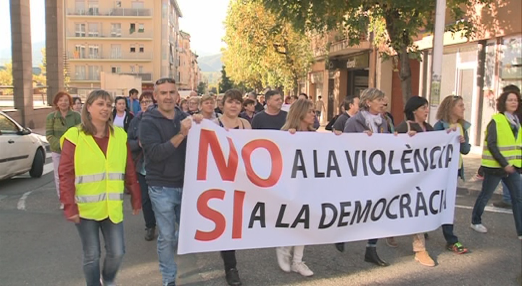 Els ciutadans de la Seu es manifesten en contra de la violència