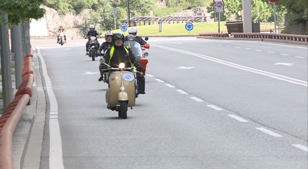 160 quilòmetres amb una moto de més de 30 anys, el repte de la 4a sortida de motos clàssiques