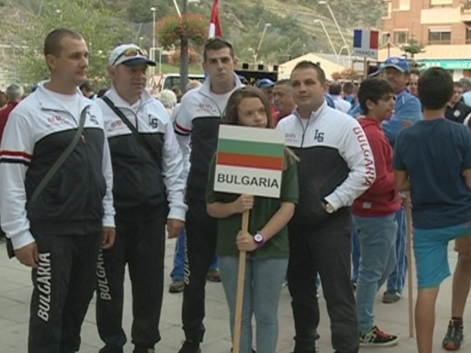 Tret de sortida al Mundial de pesca amb esquer natural a Sant Julià