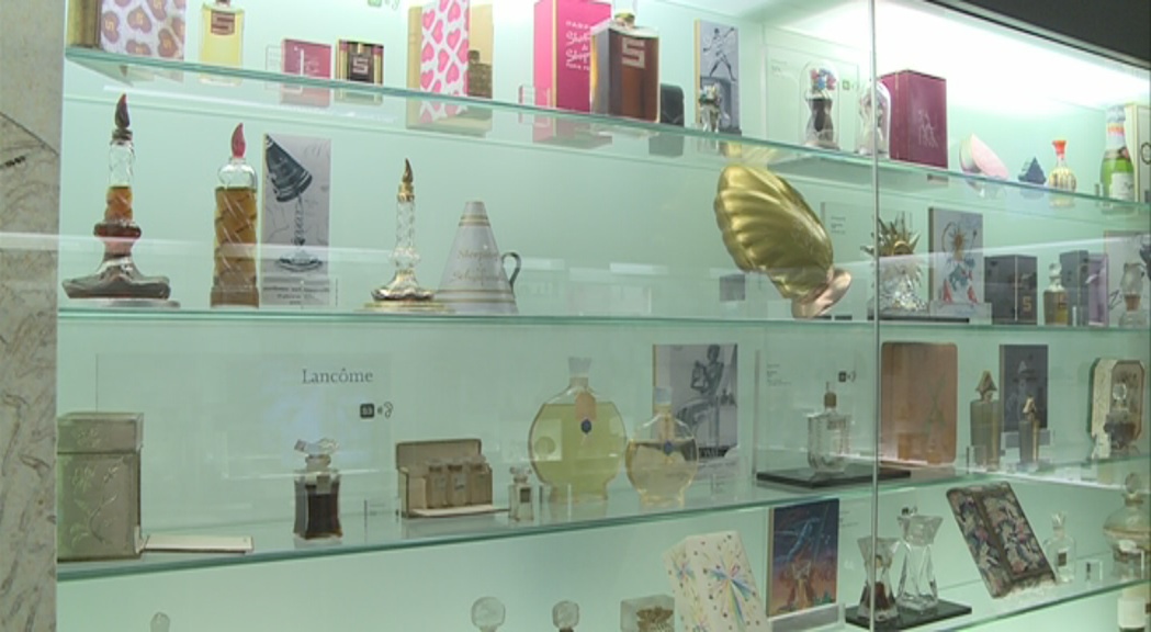 Primera trobada internacional de miniatures al Museu del Perfum