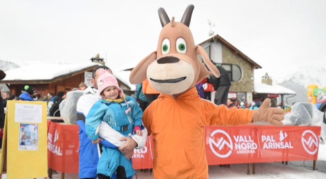 Centenars de piolets a la Festa de la Neu