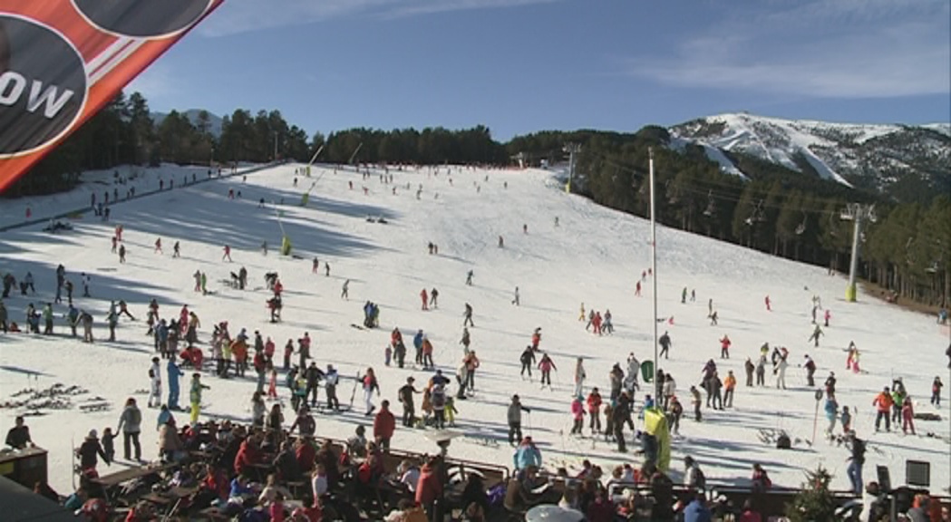 Bona afluència a les pistes gràcies a la innivació artificial