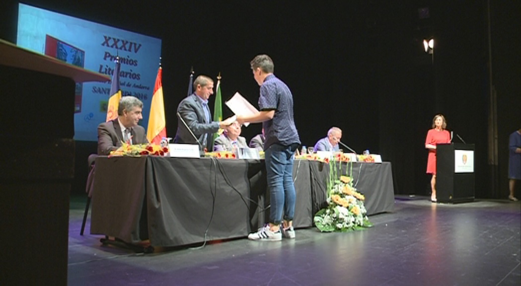 Es lliuren els premis Sant Jordi de l'Institut Espanyol i la conselleria d'Educació de l'ambaixada