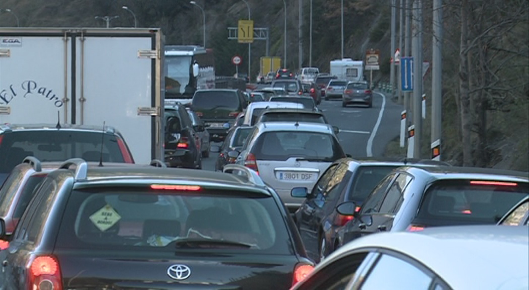 El Centre Nacional del Trànsit espera l'entrada de 49.000 vehicles per la Puríssima