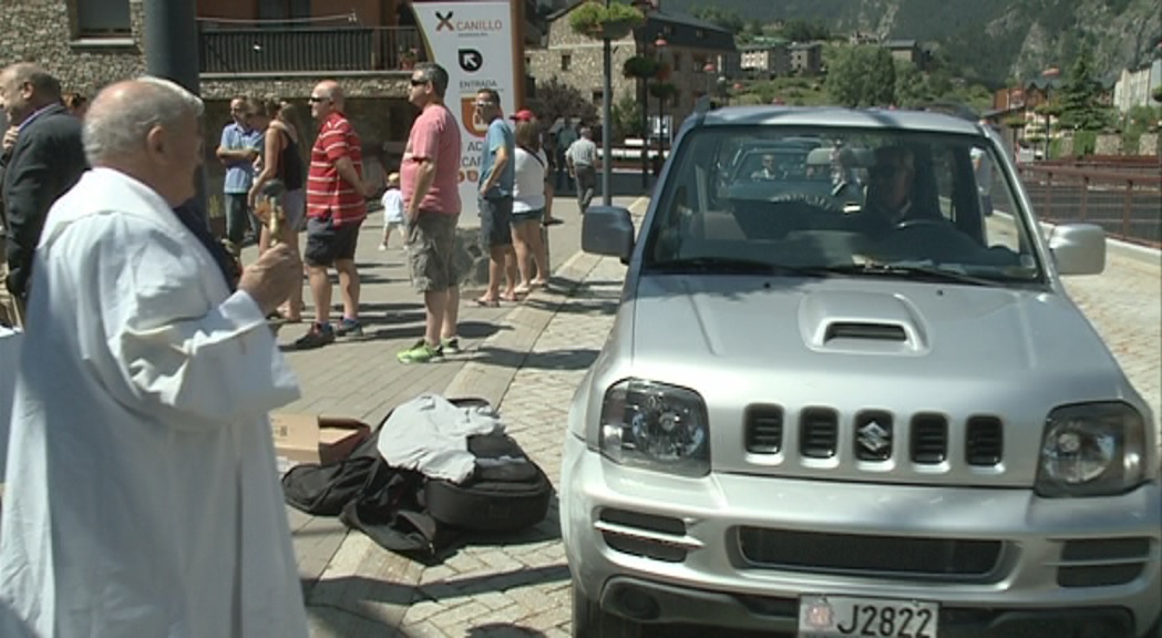 Canillo celebra la benedicció de vehicles de Sant Cristòfol