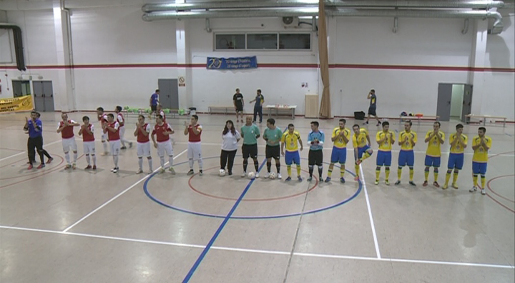 El Sant Julià de futbol sala s'estrena a casa amb derrota davant el Linyola