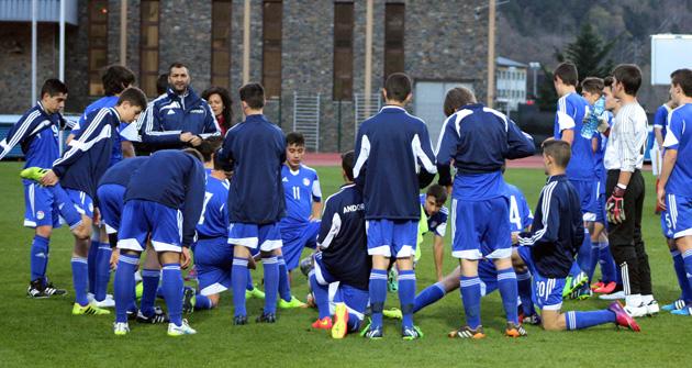 La selecció sub-16 perd per la mínima davant de Luxemburg al torneig de la UEFA