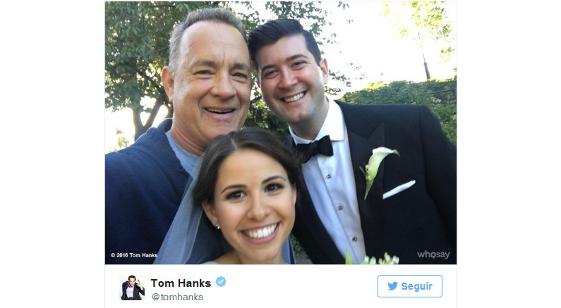 Tom Hanks es cola en una boda i els nuvis aprofiten l'ocasió per retratar-se amb ell