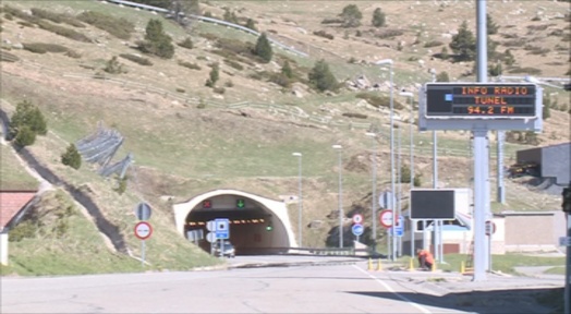 Liberals demana al Govern si pot assumir el rescat del túnel d'Envalira