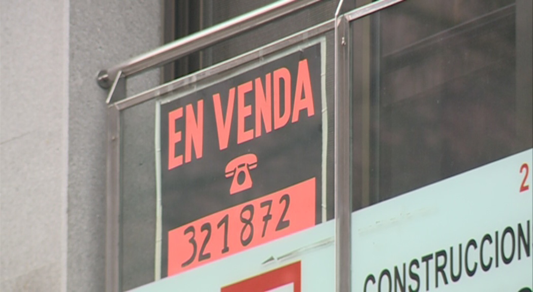 El sector immobiliari preveu doblar vendes per l'intercanvi d'informació i denuncia l'intrusisme dels bancs