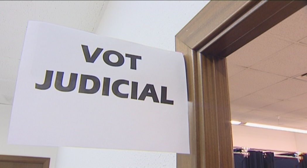 Els electors comencen a votar per dipòsit judicial