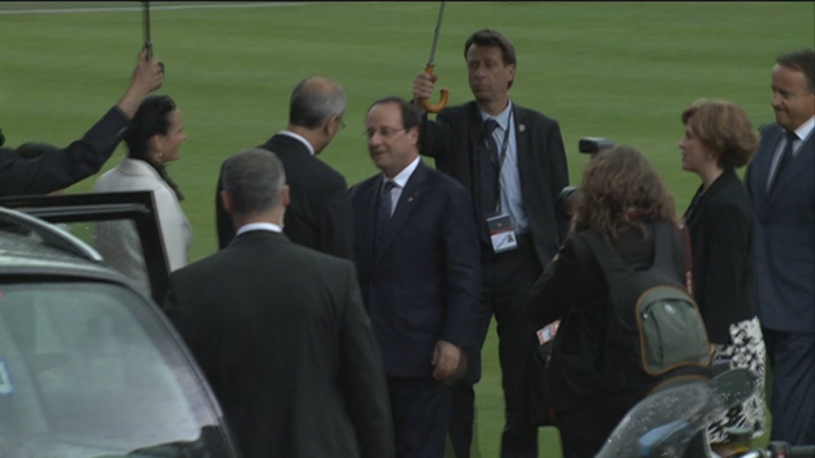 Així ha estat l'arribada en helicòpter de François Hollande