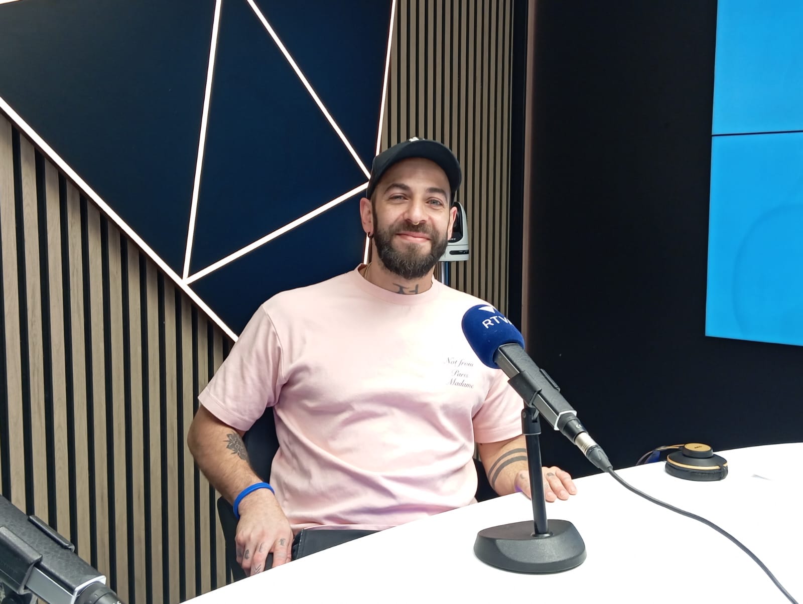 Avui fem el cafè amb l'exnedador Hocine Haciane
