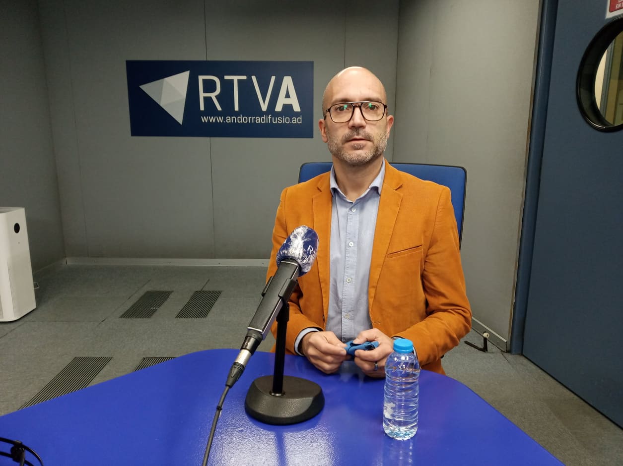 Trucada d'actualitat amb Joan Sans, director del Servei de Política Lingüística